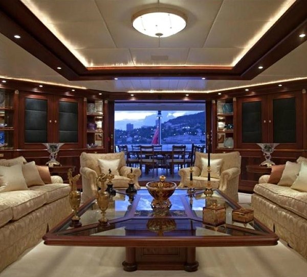 Yacht FARIBANA V, Amels | CHARTERWORLD Luxury Superyacht Charters